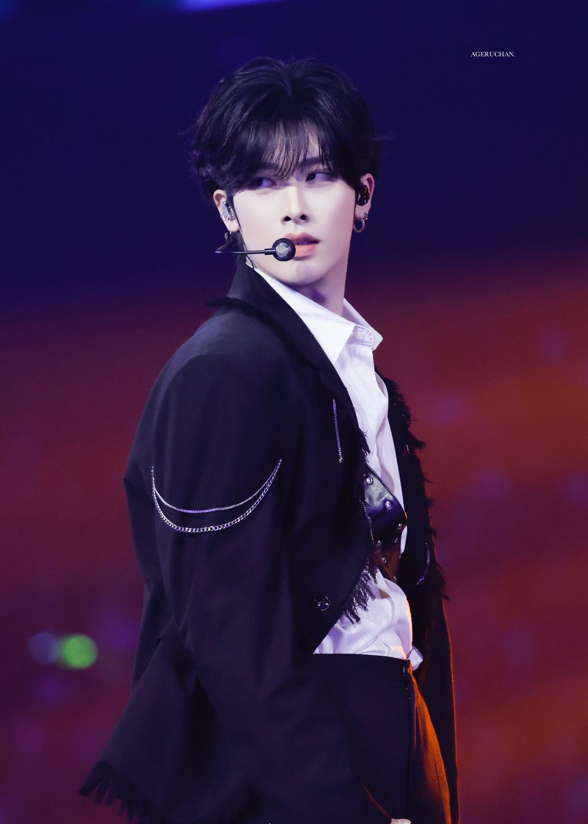 𝑨𝑮𝑬𝑹𝑼𝑪𝑯𝑨𝑵. tweet media