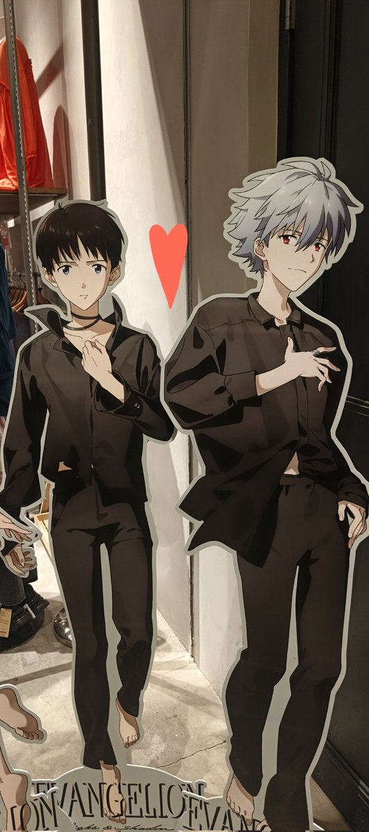 lousystro's tweet image. Heheh