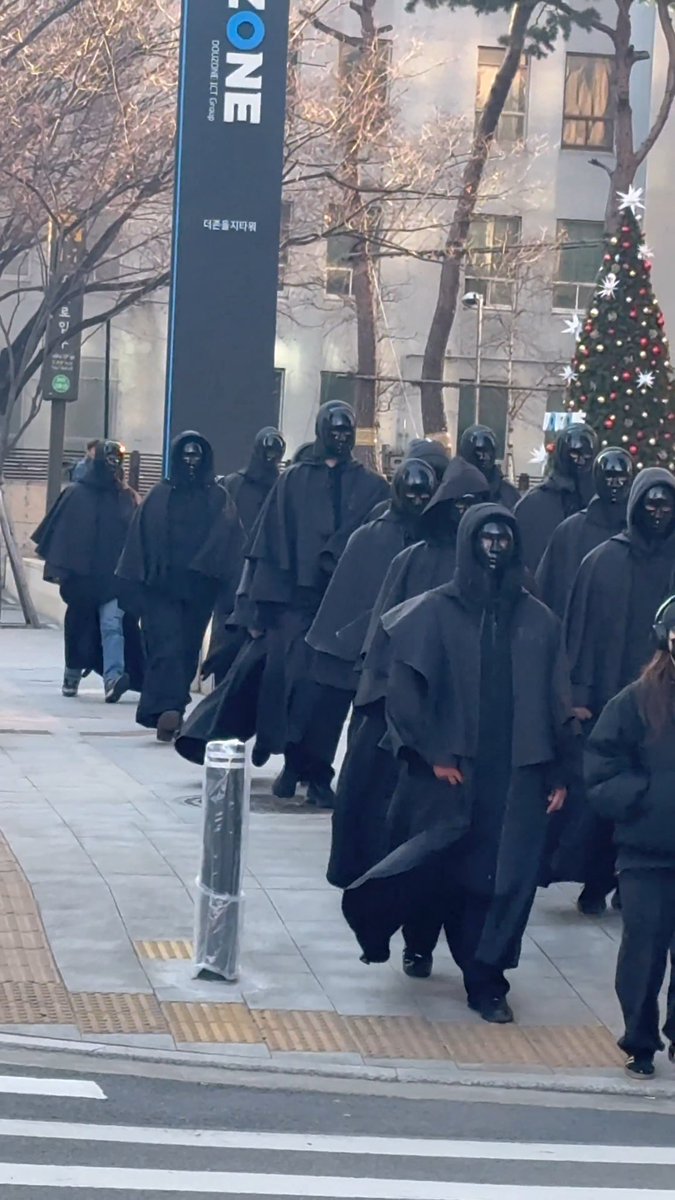 Doh_KyungSooSoo's tweet photo. Some of the comments on theqoo regarding EXO's promo today. 😂

1. LOL It's scary to go around like that among office workers.
3. I thought I should run away without knowing it.
4. It would be fun if there was a real EXO member among them.
7. Wow, the promotion is new. You're good at it.
40. No lol. Anyone can see it. It's suspicious. But EXO's logo is really crazy. EXO is so cool.
74. Did aliens appear to draw the DXO logo in Seoul? The promotion is new and interesting.
77. I would have followed him to get a coupon or a real product in Seongsu, but it's funny that it was cloudy in Gangnam.
78. Anyone can see it suspicious lol please write EXO in a big way lol
152. It would be fun if the number of people increased more and more lol But it will cost a lot of labor costs I want to do a part-time job too lol
159. When you connect, the logo comes out. It's really like EXO. It's so good. It reminds me of the passcode back then.
176. Ugh, I love this kind of thing. I'm not a fan of EXO, but I want to see it lol
188. The world is so bad these days that I think I'll run away and report it when I see someone like that.
229. It's so funny. EXO is my dopamine these days.
249. I think someone was sent from EXO Planet.

#EXO #엑소 @weareoneEXO