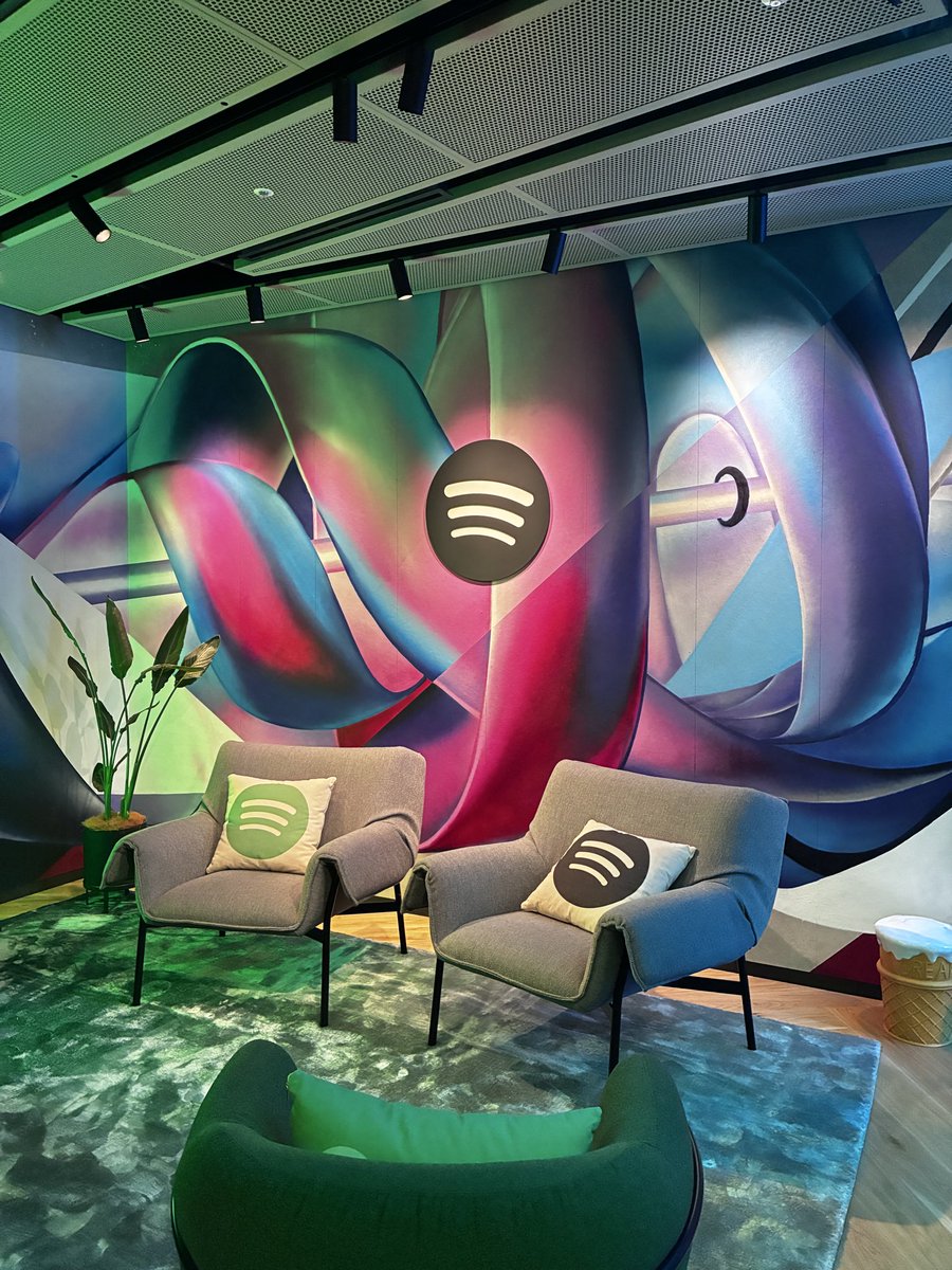 himhim616's tweet photo. 今年も百百の年末公開収録イベント
Spotify Office にて
本年も聴覚お世話になりました
@100100podcast https://t.co/n3HXjycNNI
