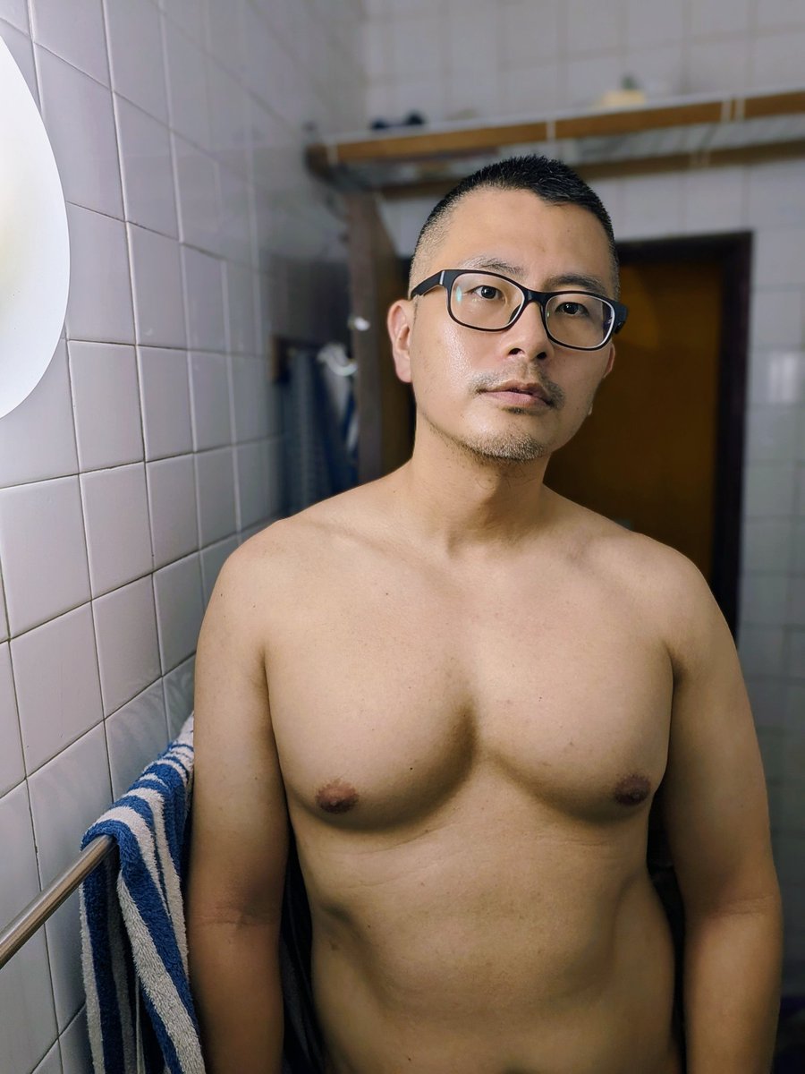 最近大概長這樣，好久沒認真運動了