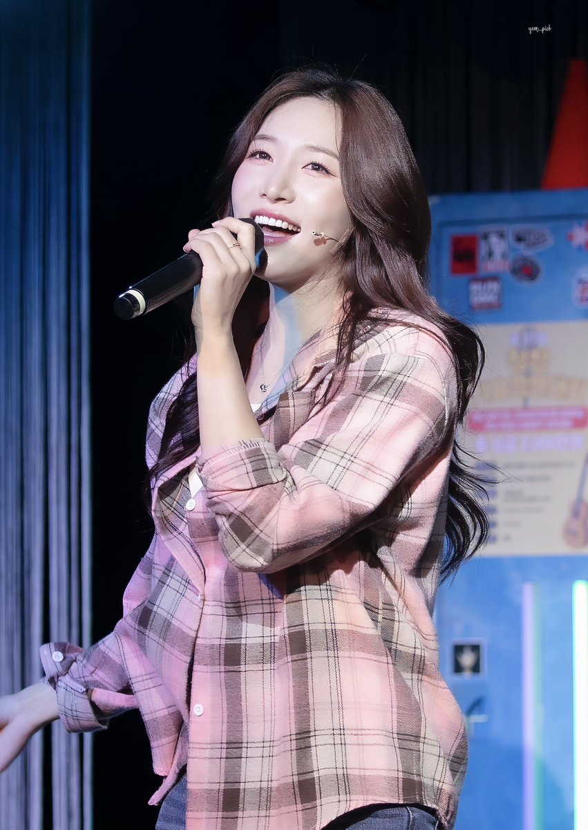 251206 테이크오프 밤공 커튼콜

나여라 #정소연 배우님