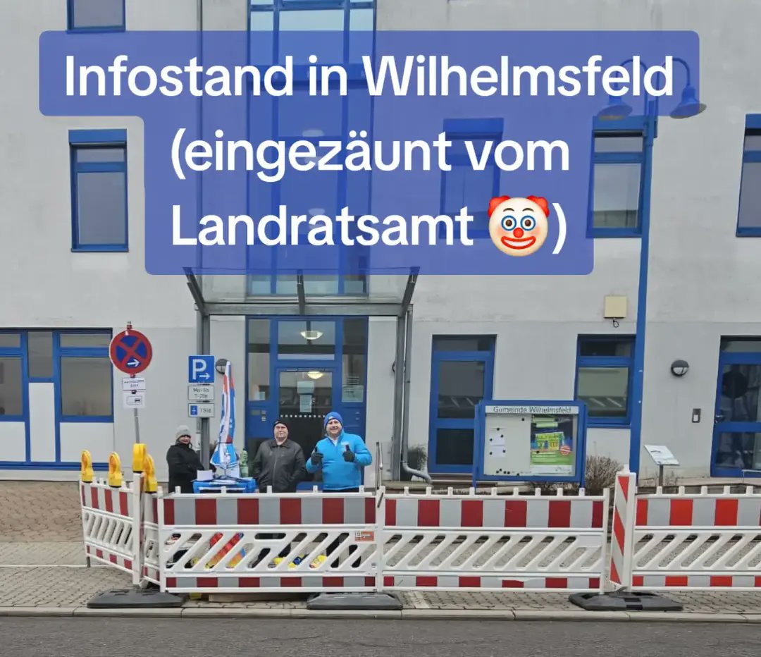 PatrickAndreasB's tweet photo. Unser Infostand in Wilhelmsfeld war, auch wenn wir durch ein paar irrsinnige Auflagen vom Landratsamt, praktisch wie wilde Tiere eingezäunt wurden, für uns ein Erfolg.
#landtagswahlbw2026 #AfD #Wilhelmsfeld #landtagswahlbw #Eberbach https://t.co/bum8xGb801