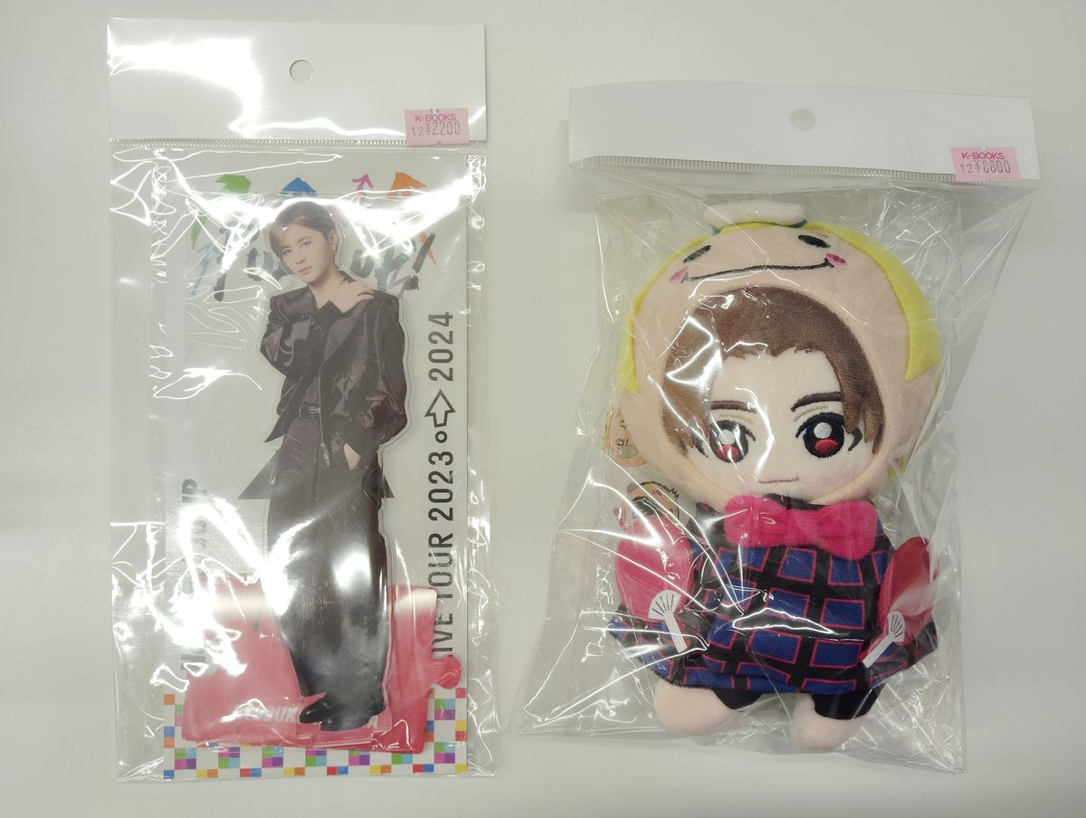 入荷情報】 #HeySayJUMP #山田涼介 さん BIGアクスタとぬいぐるみが