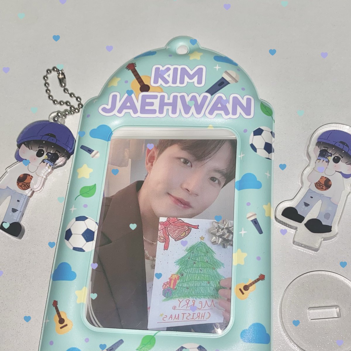 ໒꒰ྀིᵔ ᵕ ᵔ ꒱ྀི১ 𝐆𝐈𝐕𝐄𝐀𝐖𝐀𝐘

꒰ᐢ. .ᐢ꒱₊˚⊹#KIMJAEHWAN #김재환 

🎁  𝟕 𝗦𝗘𝗧𝗦 𝗢𝗡𝗟𝗬

𝗕𝘆 : #กอวมุปี๊ป 

𝐑𝐔𝐋𝐄 : 𝐑𝐞𝐭𝐰𝐞𝐞𝐭 𝐨𝐧𝐥𝐲

            🪖𓈈🐶🍃🎸 💖
━━━━━━━━━━━━━━━

⠀  ⠀⠀menu 💖  in 1 set𓈒

🍃 Card Holder          1  ea
🍃