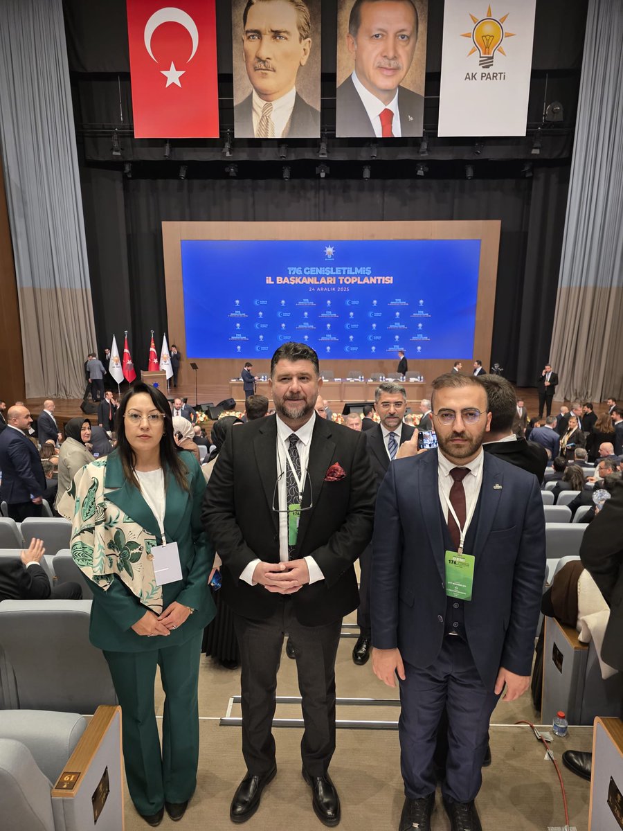 📍Ak Parti Genel Merkez 

Genel Başkanımız Ve Cumhurbaşkanımız Sayın Recep Tayyip Erdoğan'ın Riyasetinde 176. Genişletilmiş  İl Başkanları Toplantımızı Gerçekleştirdik. 

Toplantımızın Hayırlara Vesile Olmasını Diliyorum.