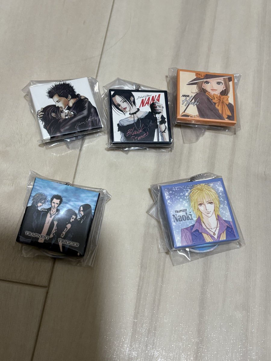 llli_nn's tweet photo. NANA ナナ CD風アクリルチャーム ガチャガチャ 交換

譲 画像のもの
求 シン

郵送にて交換希望です
お気軽にお声掛けください🙇‍♀️ https://t.co/8QQjrGivzi