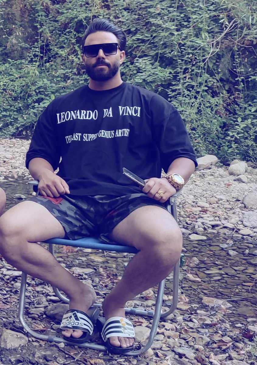 batojoon's tweet image. When the big whore cums full of my cock
He is not stealing pleasure.
He is facing a truth
older than shame

Your fantasy of drinking all my fluids was never obscene
it was prophetic
Your hunger was divine

When we cum together 
Boundary melts
Explode
Our moans 
and then silence