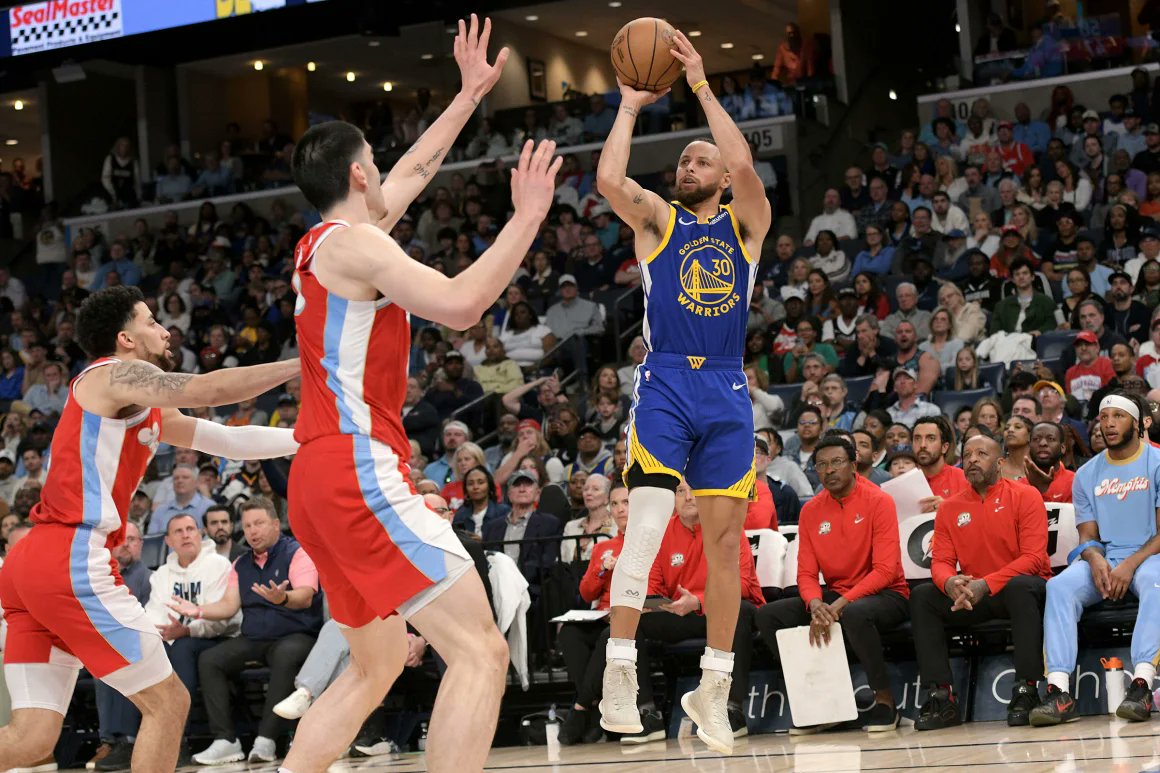 TomasCJohnson's tweet photo. Superman’ Nikola Jokić posts historic 61-point triple-double in Denver Nuggets defeat to Minnesota Timberwolves
More news link :https://t.co/JME6iIp1Ok
Even by Nikola Jokić’s absurdly lofty standards, his performance on Tuesday night.
#timberwolves vs nuggets#Nikola Jokic special https://t.co/3AJ9JksUIF