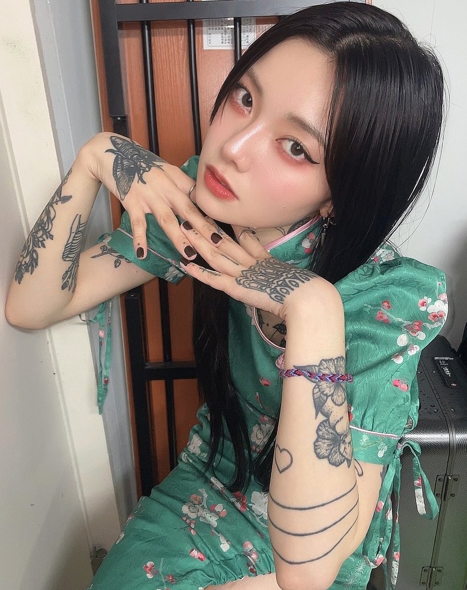 白亜御前 tweet media