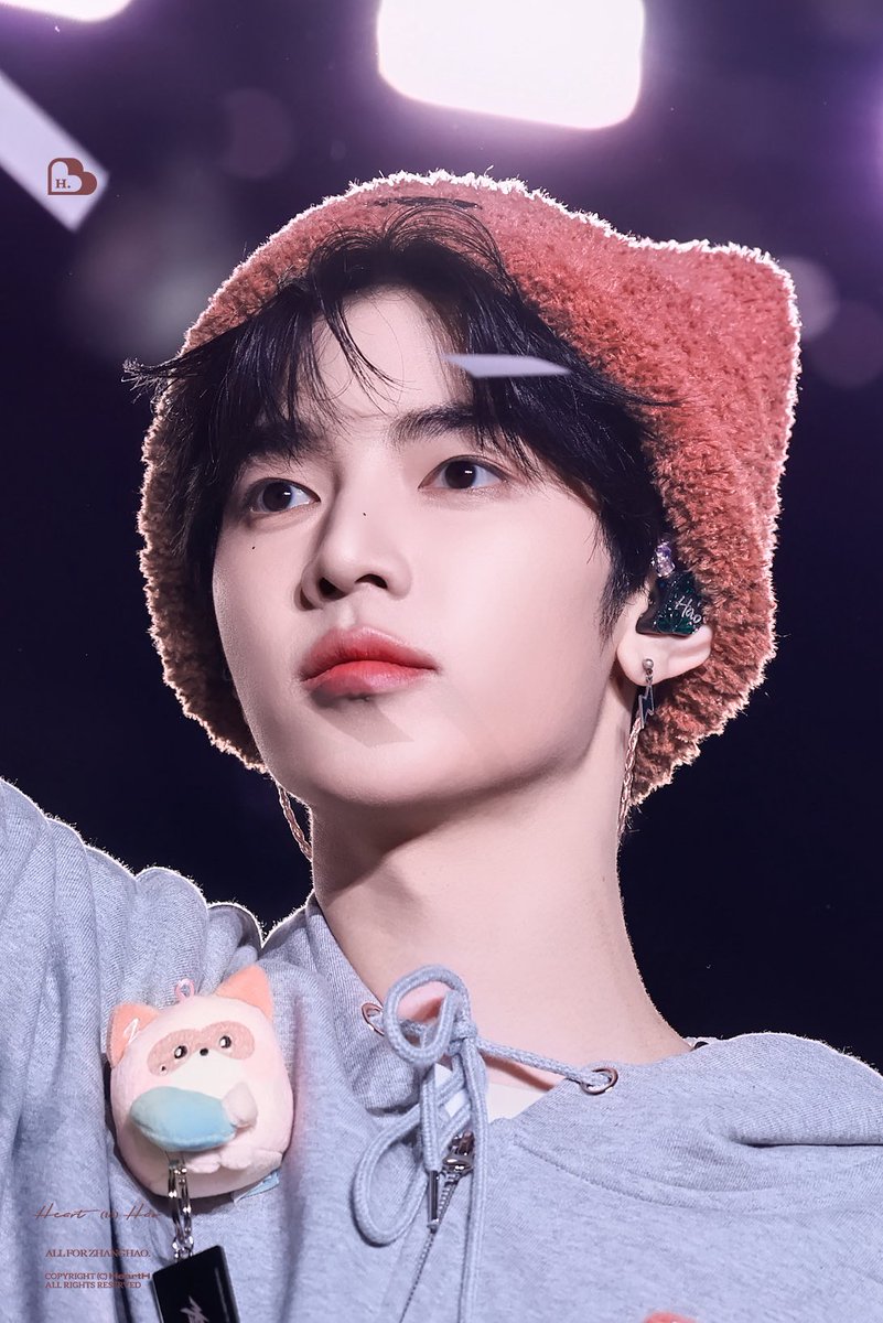 HeartH_zh's tweet photo. 251221 홍콩 
하오아~사랑해🩵

#장하오 #章昊 #ZHANGHAO #ジャンハオ #제로베이스원   #ZB1 https://t.co/NDWiN8qBsD