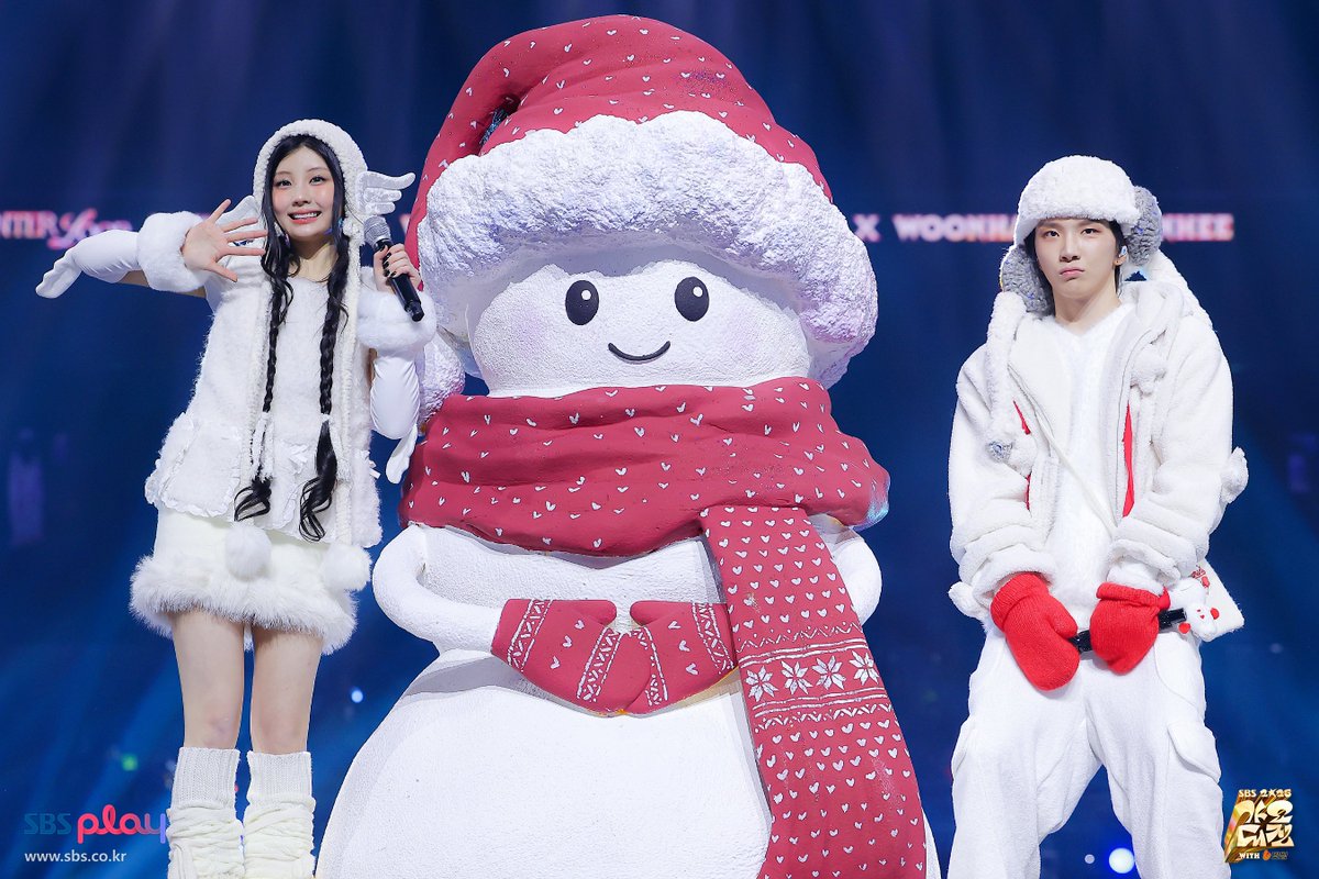 PHOTO] 251226 ❆ ⋆꙳ _凸_ ₊⋆ (꒷•꒦•꒷) 𓄹 𓆱( : ) 𓆱