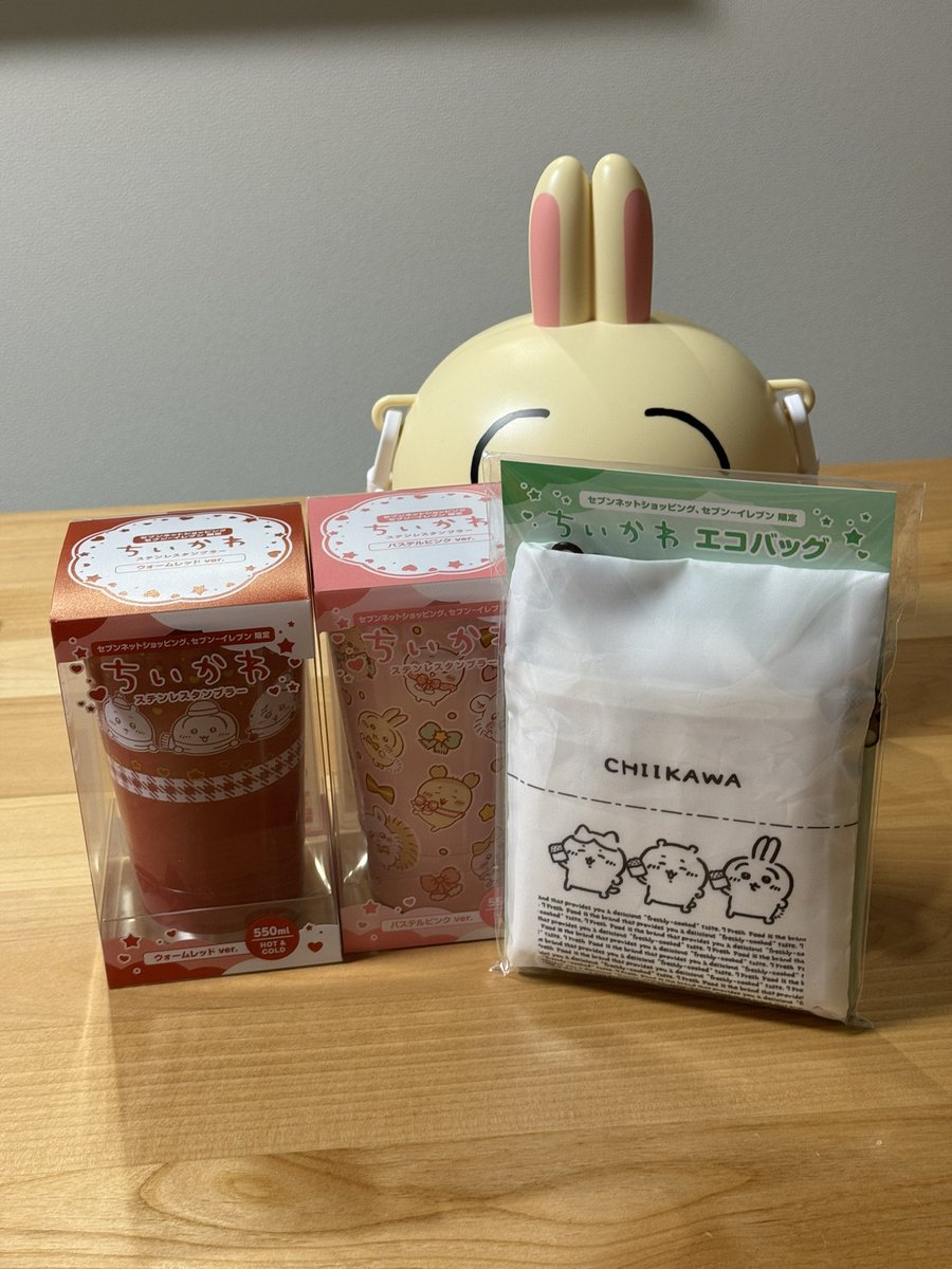 セブンイレブンのちいかわタンブラーとちいかわエコバッグがゲット出来