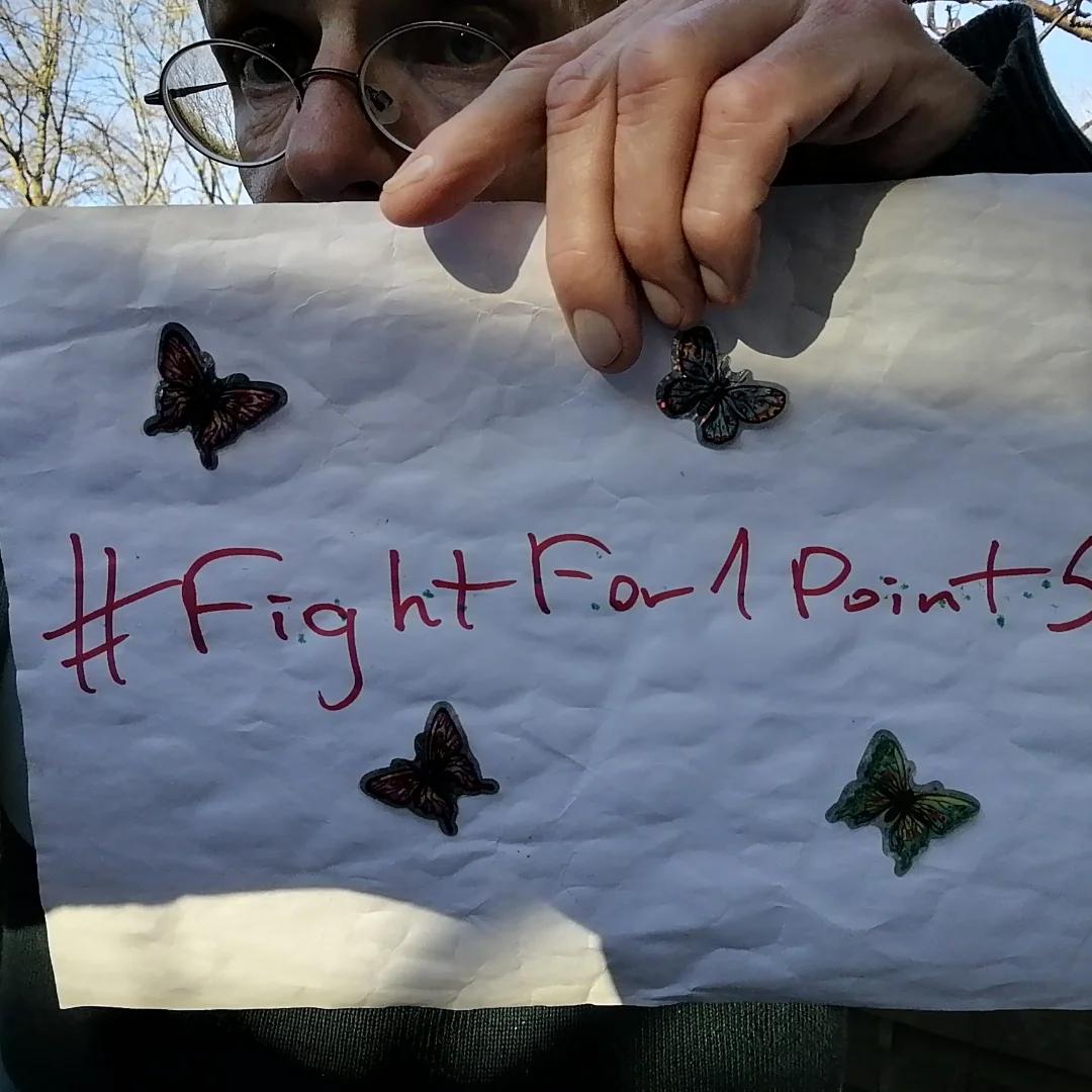 endelstamberg's tweet image. #ClimateStrike Week 326

#FightFor1Point5 Week 261

What do we want? Climate Justice! When do we want it? NOW! 
❤️ ☮️ 🌍 🌏 🌎 💧 🌳 🌱 🌿 🌺 🌼 🏵️ 🌻 🌞 🦋

#FreePalestine🇵🇸 #FreeCongo 🇨🇩 FreeSudan🇸🇩 FreeYemen🇾🇪  ClimateActionNow EndClimateImperialism twiff FFFMapSolidarity