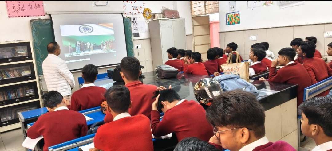 छात्रों द्वारा वीर बाल दिवस कार्यक्रम में प्रतिभागिता।