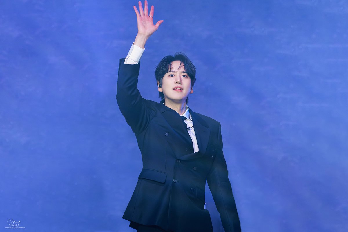 251219 The Classic #규현 #KYUHYUN 

❤️🖤
