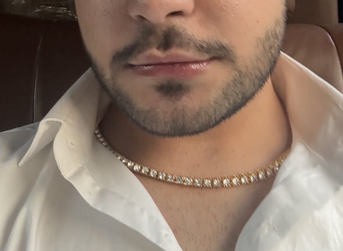 ssdffccf1's tweet photo. Need hung top guys for a orgyy in NCR 

Real mards onlyy 
No wannabe things pls https://t.co/p06VKtreGk