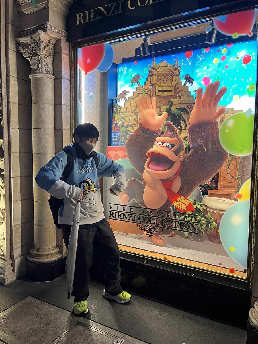 shooochan55's tweet photo. クリスマス🎄
むきむきポーズ💪
#大学生ゲイ　#ゲイ https://t.co/te1pFmVcB5