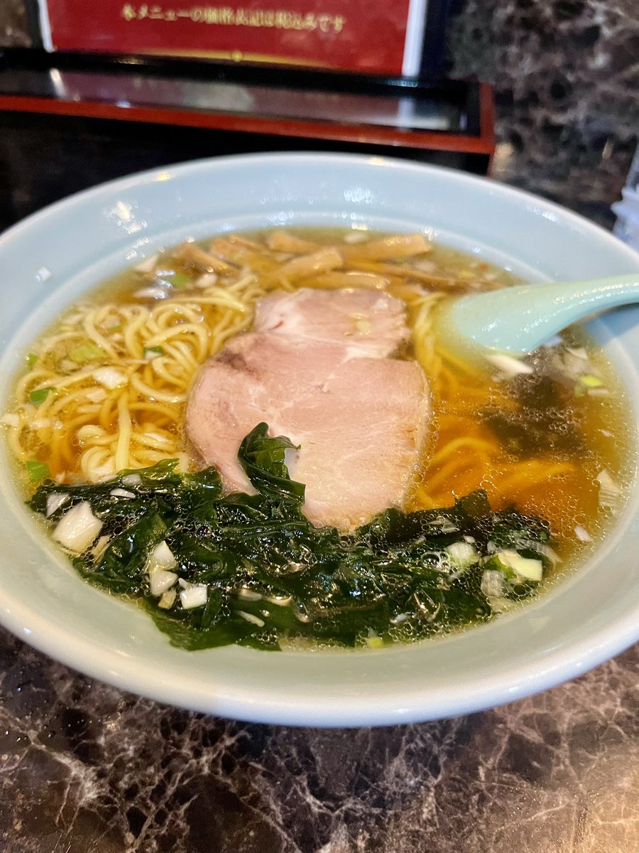 anone157's tweet photo. 久々の1人飲み🍺
東京はさっむいぞ🥶
やっべ食べすぎた苦しい😆
#1人飲み
#餃子ビール
#食べすぎた https://t.co/X9gE1jpsbi