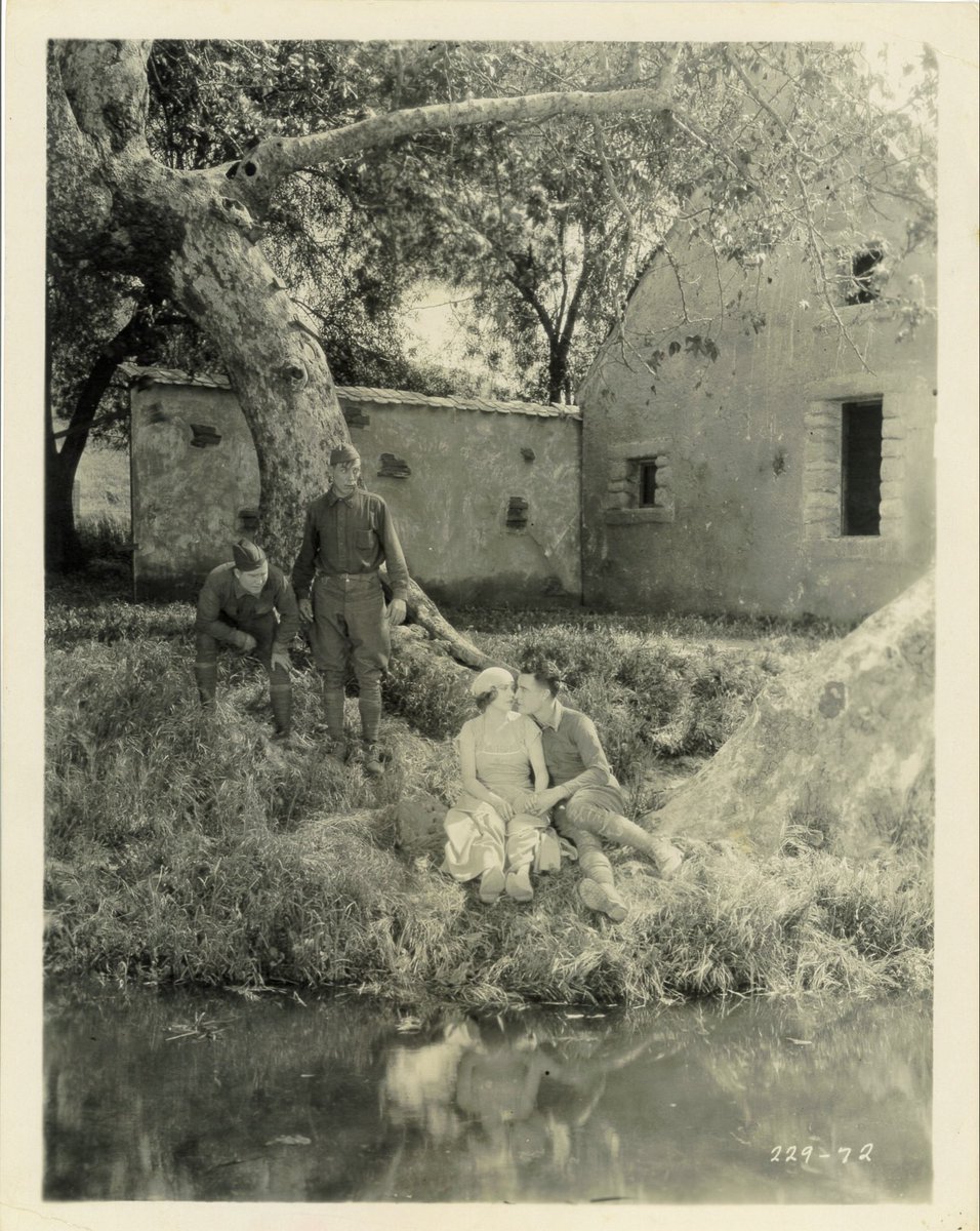 明日だ、明日だ、明日だー！

今年の仕事納めだ！

ぜひとも！！！！！