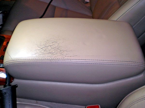 ColorGlo's tweet image. Color Glo offers a specialized repair service for damaged vehicle armrests, addressing common issues like tears, scuffs, fading, and general wear and tear on leather, vinyl, and plastic surfaces.