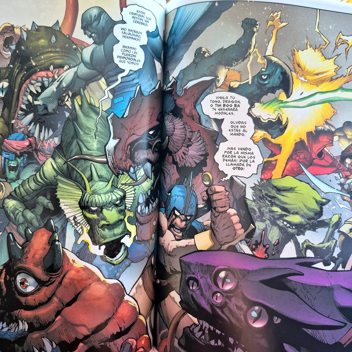 Panini Cómics España tweet media