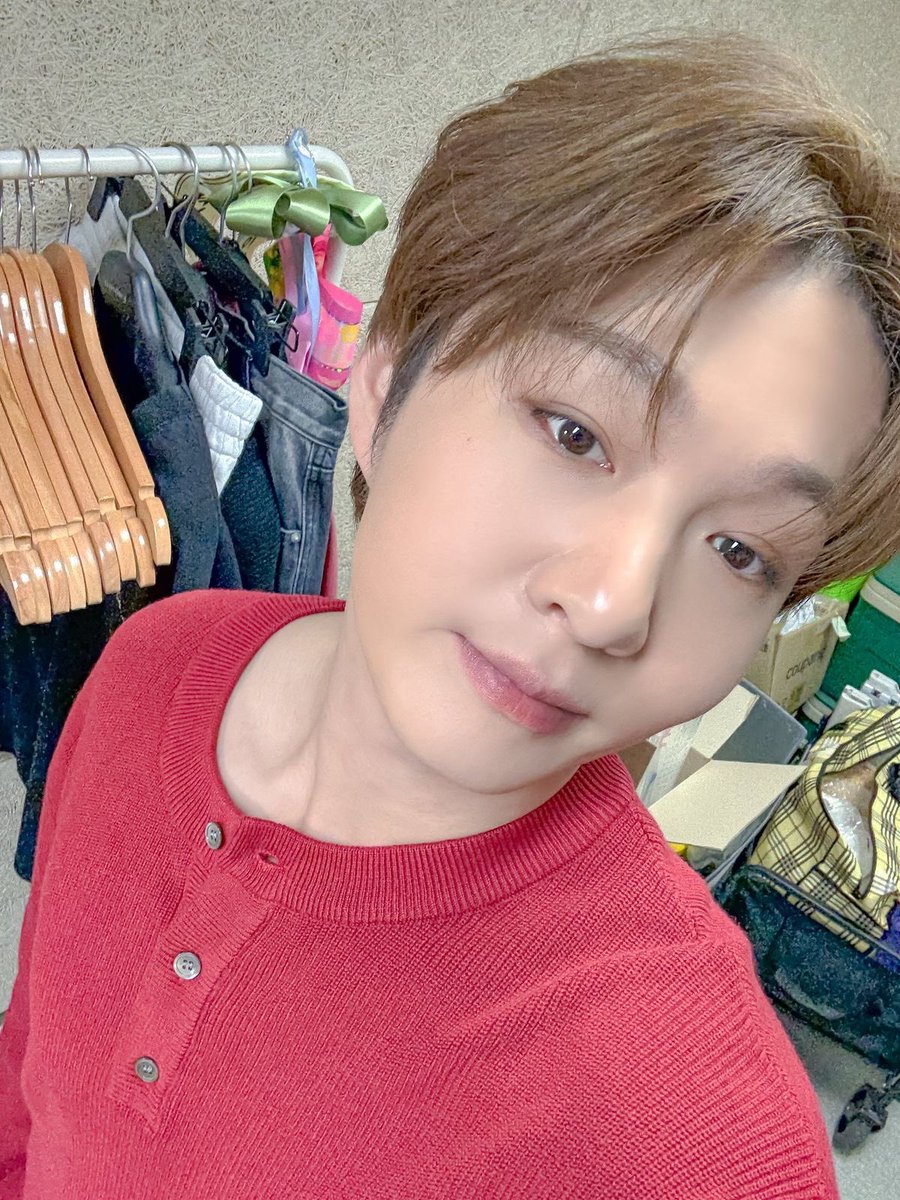 Bt_Melody52's tweet photo. 사실 이창덥 셀카잘찍음ㅇㅇ https://t.co/u122bYjBFk