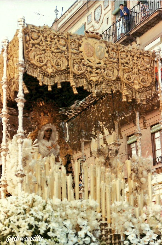 El último de este gran año , agradecido por vivirlo y que estés presente todos los días de mi vida eso ya es una suerte , te quiero.