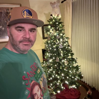 jasonatanner's tweet photo. #NewProfilePic
For the first time in over a decade (12 years) I’ve finally updated my profile picture. Instead of it being the same picture as my LinkedIn profile pic, this pic is a lot more fun and festive; and is authentically who I am.  Merry Christmas 🎄 and a very HNY 2026🥳 https://t.co/klhWTq8uoG
