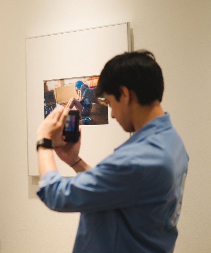 sliceofmywords's tweet image. photogenic gf                     photographer bf