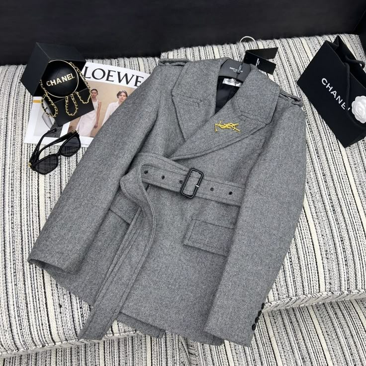 Rutalulp's tweet image. Keeping it sophisticated. 🕯️✨
#LONDON