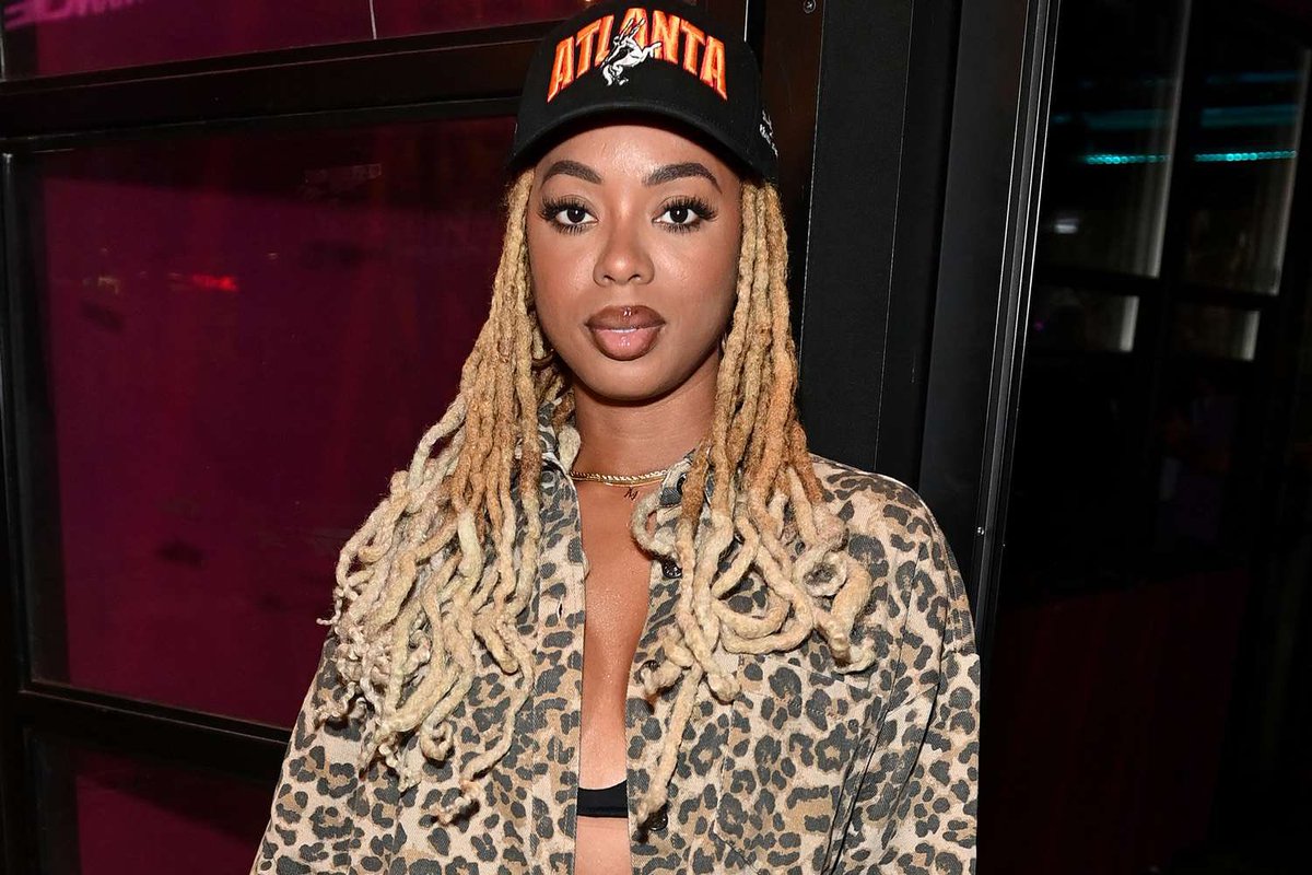 WOW what sad news to hear as a lifelong Big Brother fan! RIP Mickey my thoughts and condolences are with her and her family in this time of loss #bb27