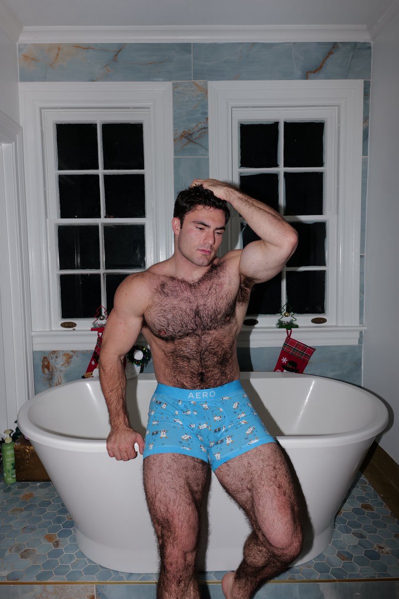 LeviConely's tweet image. ☃️