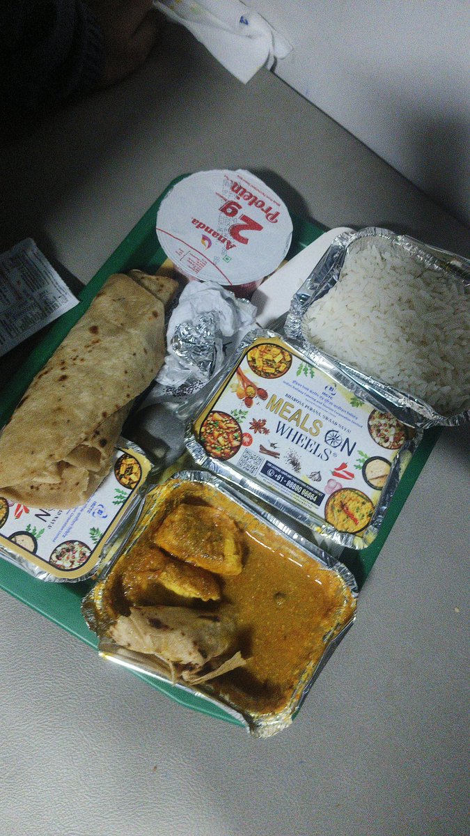 Mukesh6802's tweet photo. @IRCTCofficial @RailwaySeva @RailMinIndia @RailMadad 

I m traveling from puri to ndls train no 22823 . Catering services serves food in lunch &amp; dinner are same. May be serve with  some different items. Food quality also not good and tasty. Plz improve quality of food. https://t.co/QfmsmP0q6Z
