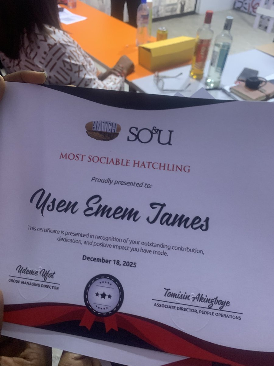 FindingEmem's tweet image. Applied for a graduate training program, got selected for the interview, passed, graduated, got awarded too. All in 2025! Years ago I have dreamt of working here and today it is a reality. 2025 was indeed my year of Finding Emem(Peace)

#MerryChristmas