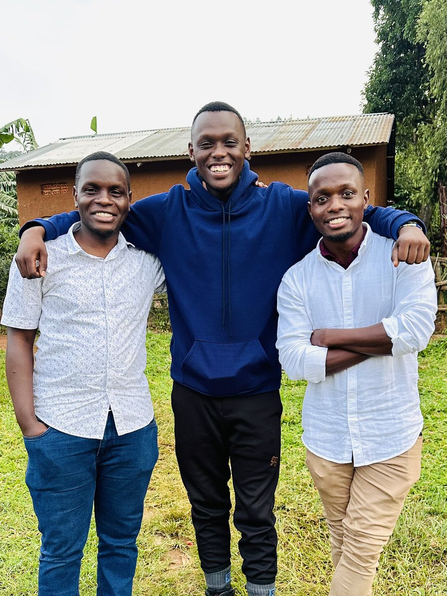 📸 Isano Francis tweet media