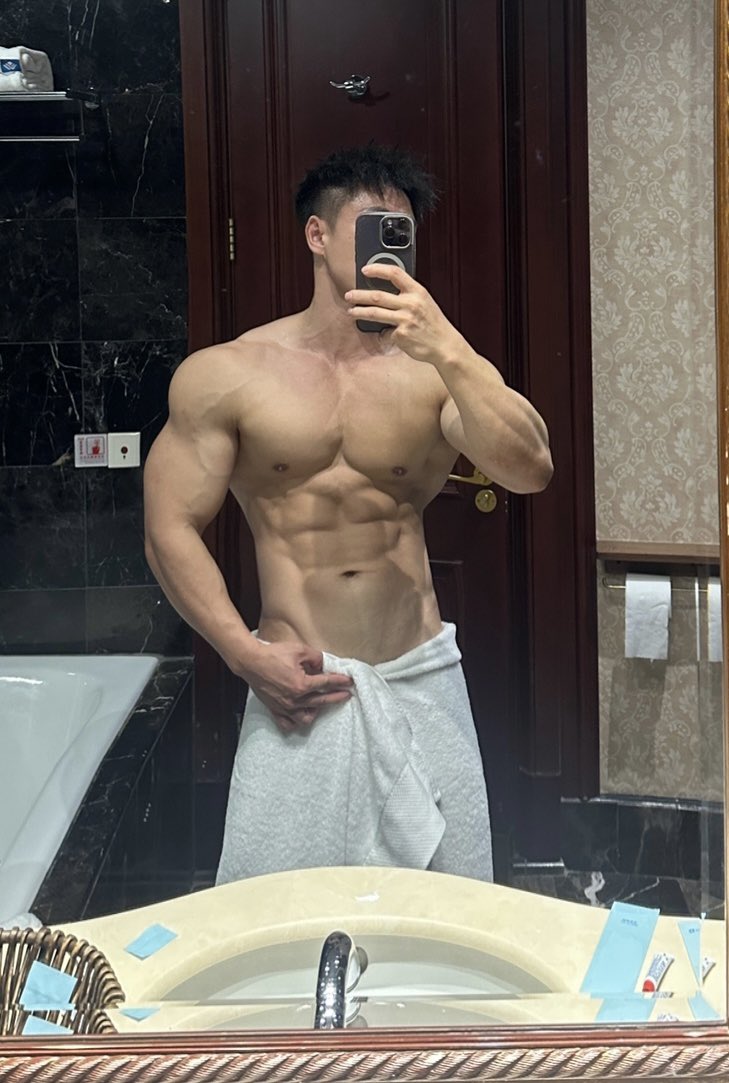 MusclePos's tweet image. 上海🙋‍♂️