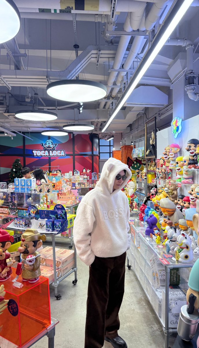 MewsuppasitTH's tweet image. 📸 IGS: MewSuppasit Update  

🐻🤍

@HUGOBOSS 
#BeYourOwnBOSS

@MSuppasit 
#MewSuppasit  
#มิวศุภศิษฏ์ ︎︎︎︎