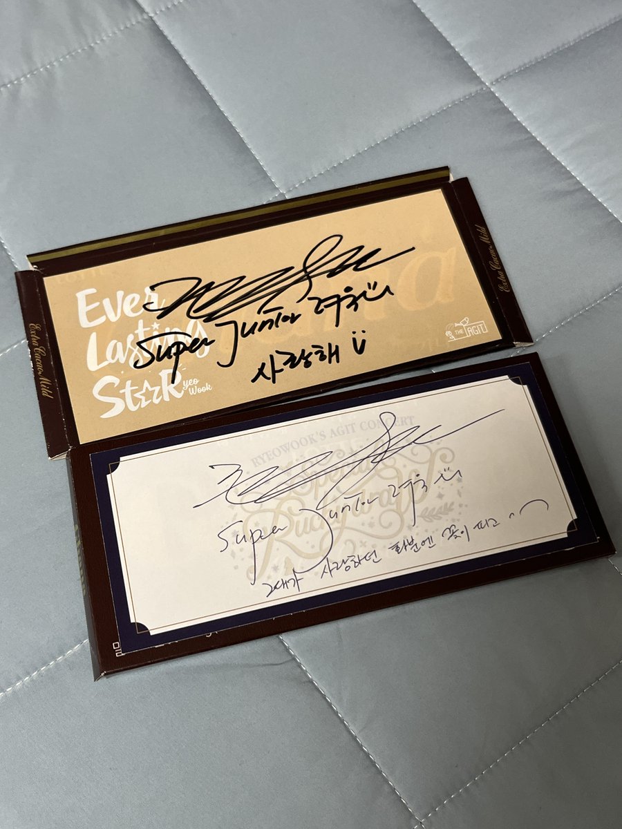 얘들아(0명)
세상에는 변하지 않는게 있어

160313 아지트 Ever Lasting Star
251226 아지트 Special Rucky draW
#려욱