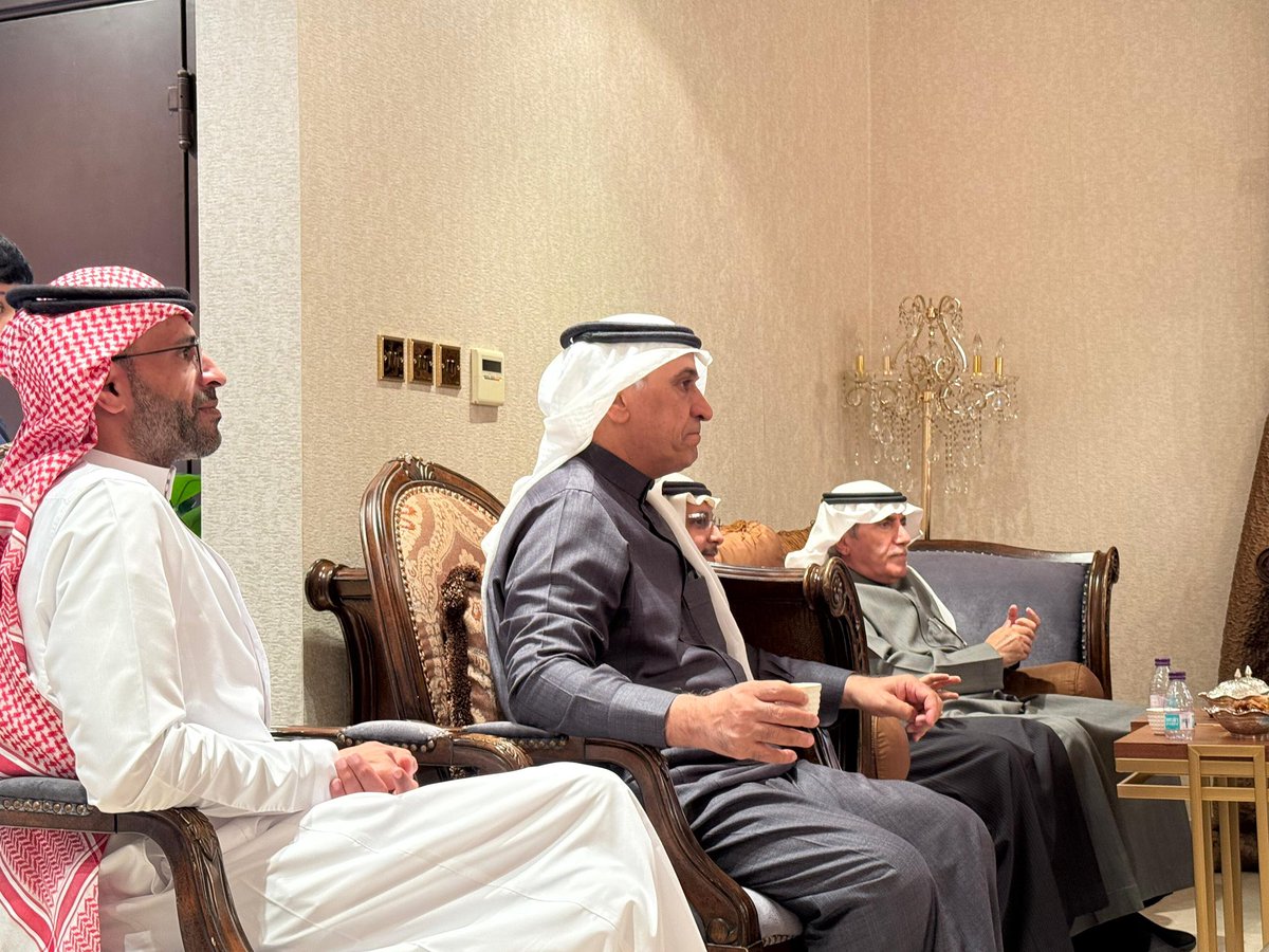 أخبار أسرة الماضي tweet media