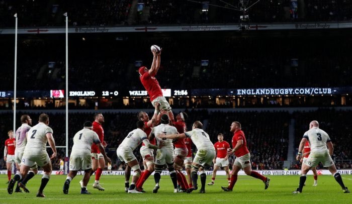 aggzzx's tweet image. Ok can I ask why no one has ever tried to score from a corner by lifting up a player like a line-out in rugby