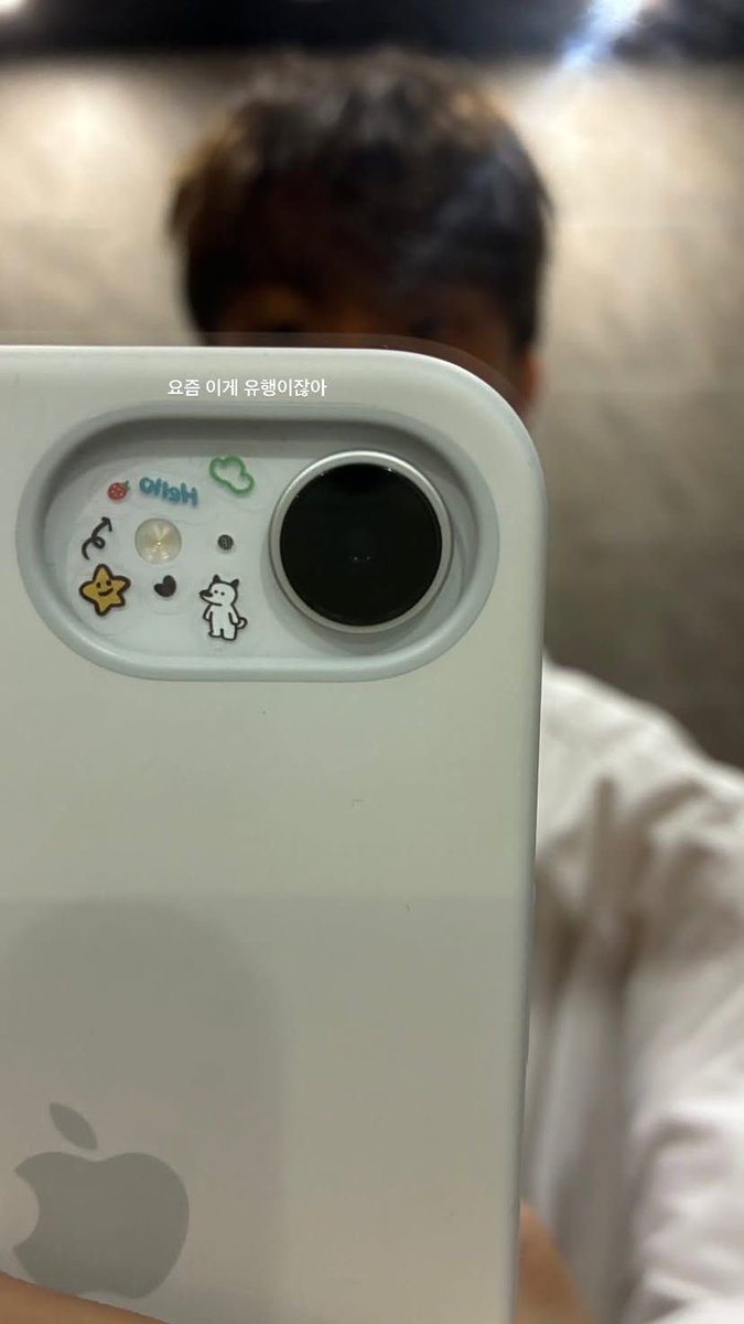 lucaIune's tweet image. night call sama orang-orang lucu yang gak lucu lucu amat ——