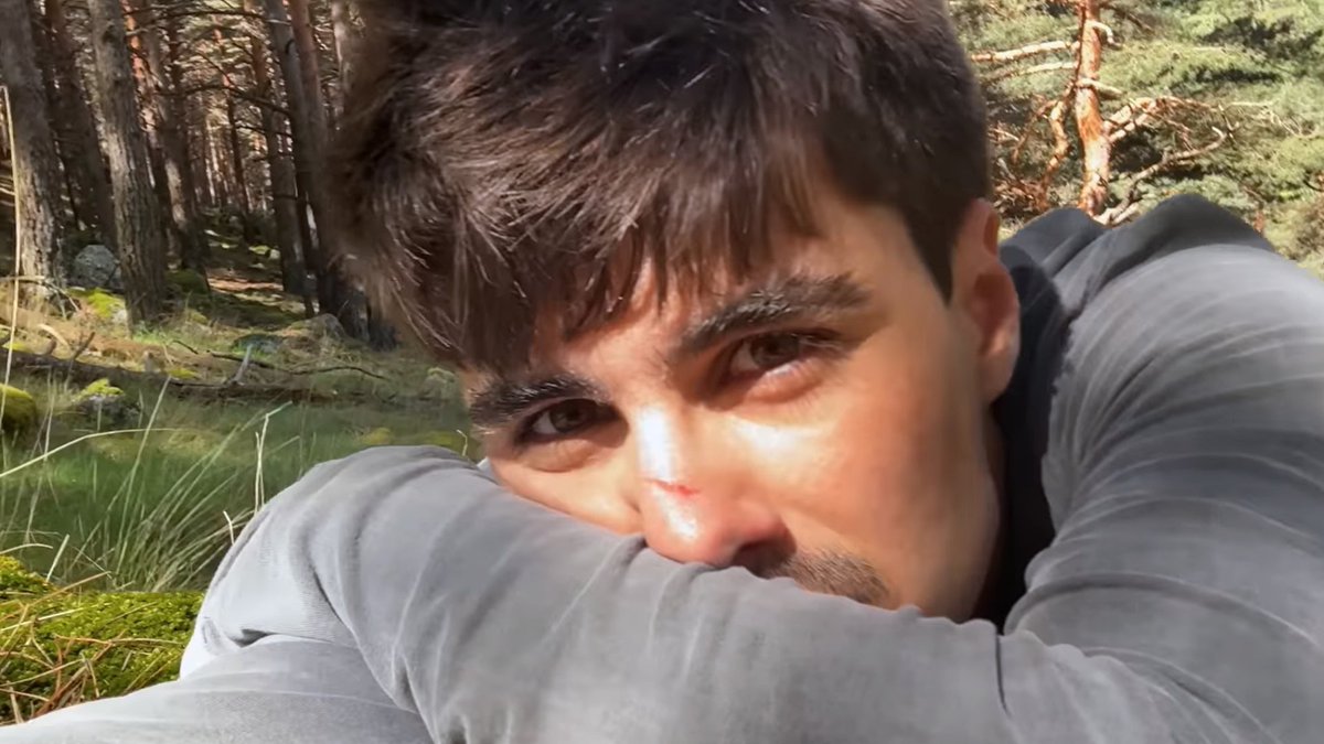 munogramas's tweet image. retratos 🎨