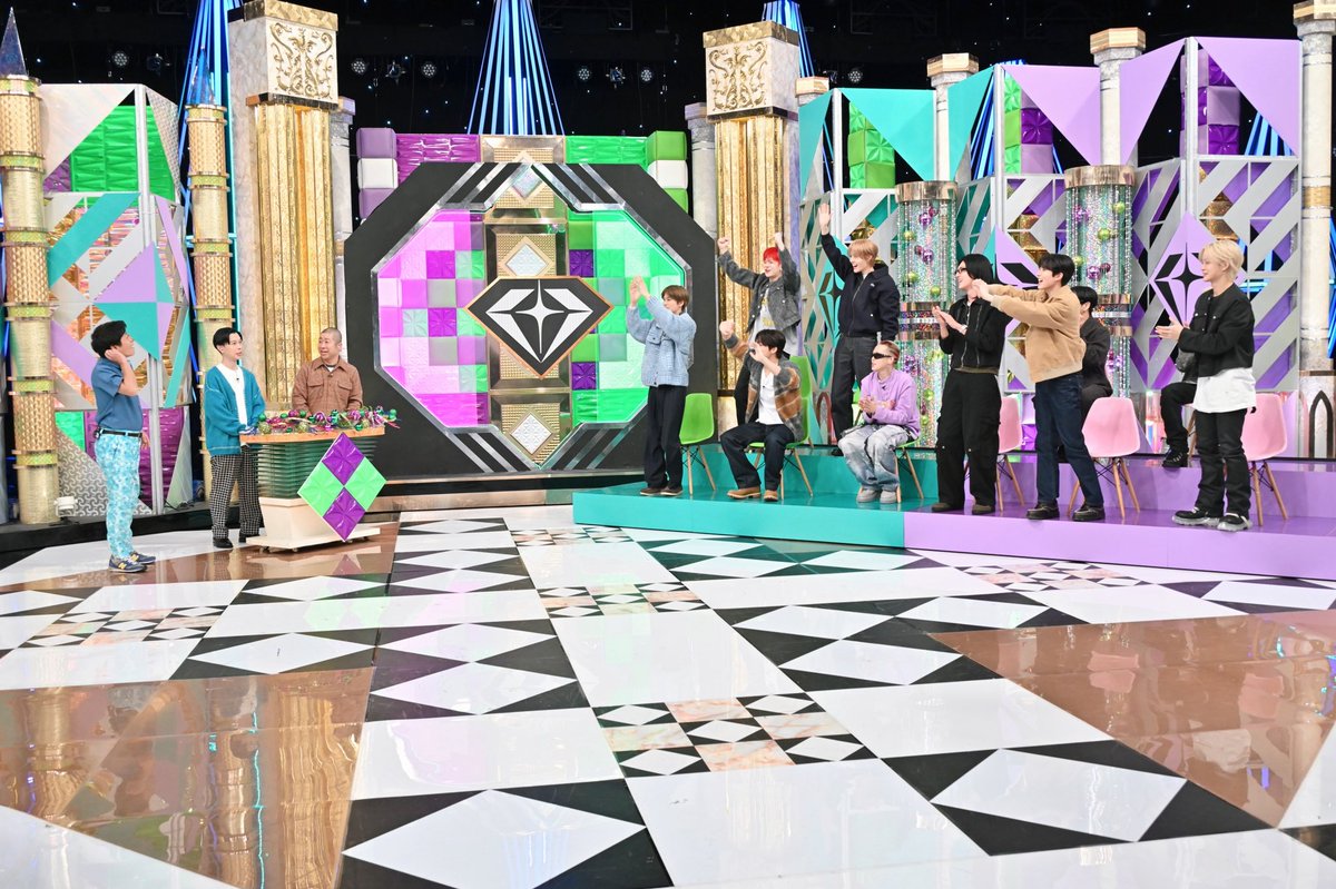 今回の #トレバラ 前編はいかがでしたか？💁‍♀️

TELASA独占コンテンツも配信開始🪄
💎未公開シーン【2人組リンボーダンス対決】
💎メンバースペシャルトーク
ここでしか観られない映像をお楽しみください🤍✨
telasa.jp/series/14022

後編の放送は28日(日)24:45～
こちらもお見逃しなく🕺

#TREASURE