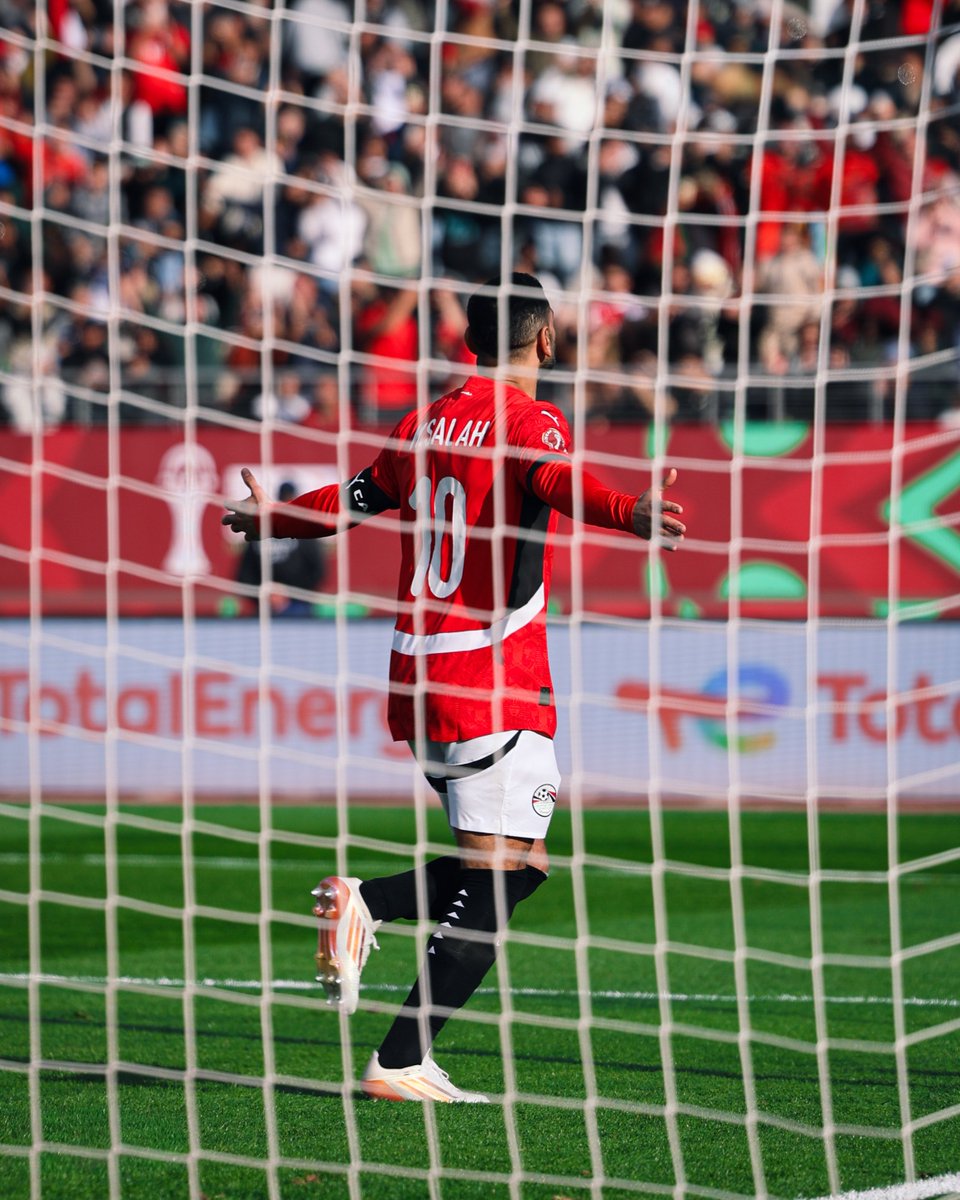 LFC_Arabic's tweet image. الملك دائمًا حاضر 👑🇪🇬