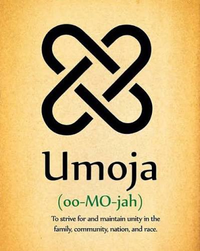 SolomonsSoul's tweet photo. Day 1 of Kwanzaa: Umoja (Unity).
Unity isn’t about being the same. It’s about choosing each other especially when it’s uncomfortable. 
I’m reflecting on the Nguzo Saba this week as lived practice. 
In what ways are you showing up for unity today? https://t.co/30LuBBrIIc