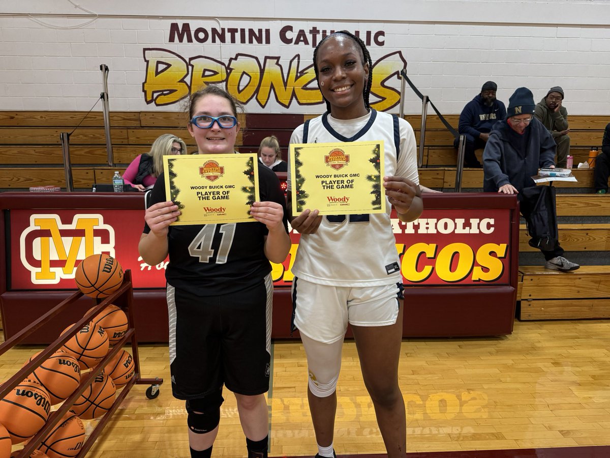 montinixmastrny's tweet photo. Hammond wins over Bishop Noll 52-44
Players of the game 
Bishop Noll- Jade Alvarez 
Hammond- Addison Childress https://t.co/fdZwdZ9jMo