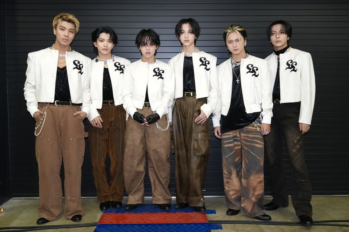 𝑵𝑬𝑶 𝑬𝑿𝑰𝑳𝑬 𝑺𝑷𝑬𝑪𝑰𝑨𝑳 𝑳𝑰𝑽𝑬 𝟐𝟎𝟐𝟓 Thank you！LIL