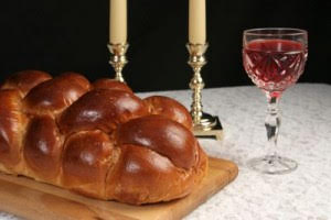 luckaged's tweet image. Shabbat Shalom klal Yisrael 🤍 💙