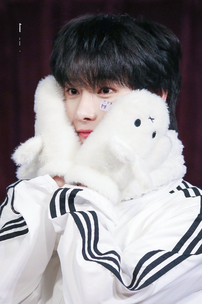 이 사진 너무 예뽀오………///